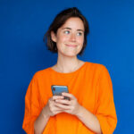 adult-white-woman-ex-drug-user-wearing-a-orange-sh (3)